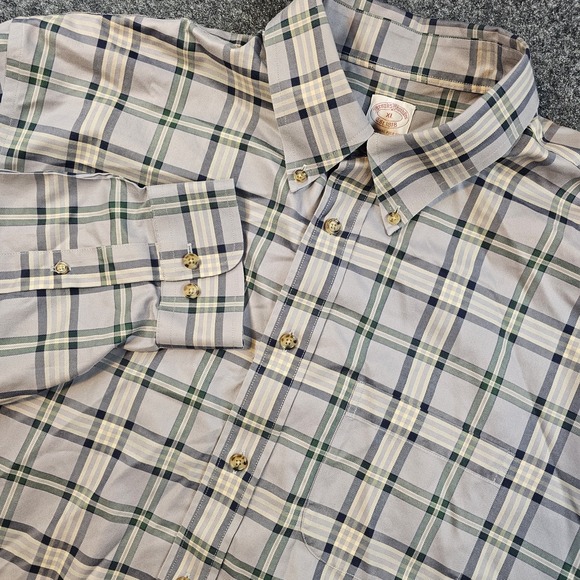Brooks Brothers Other - Brooks Brothers Mens XL Plaid Button Down Shirt 100% Cotton Non Iron‎ Gray Green